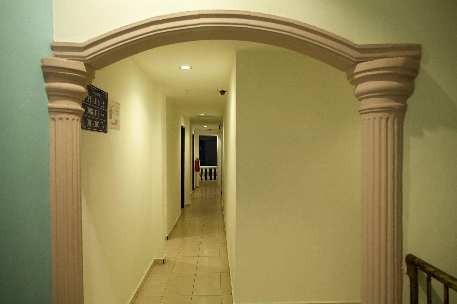Hotel Ria Johor Bahru Exterior photo