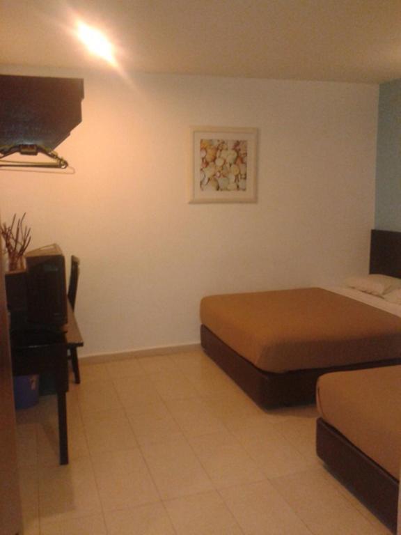 Hotel Ria Johor Bahru Room photo